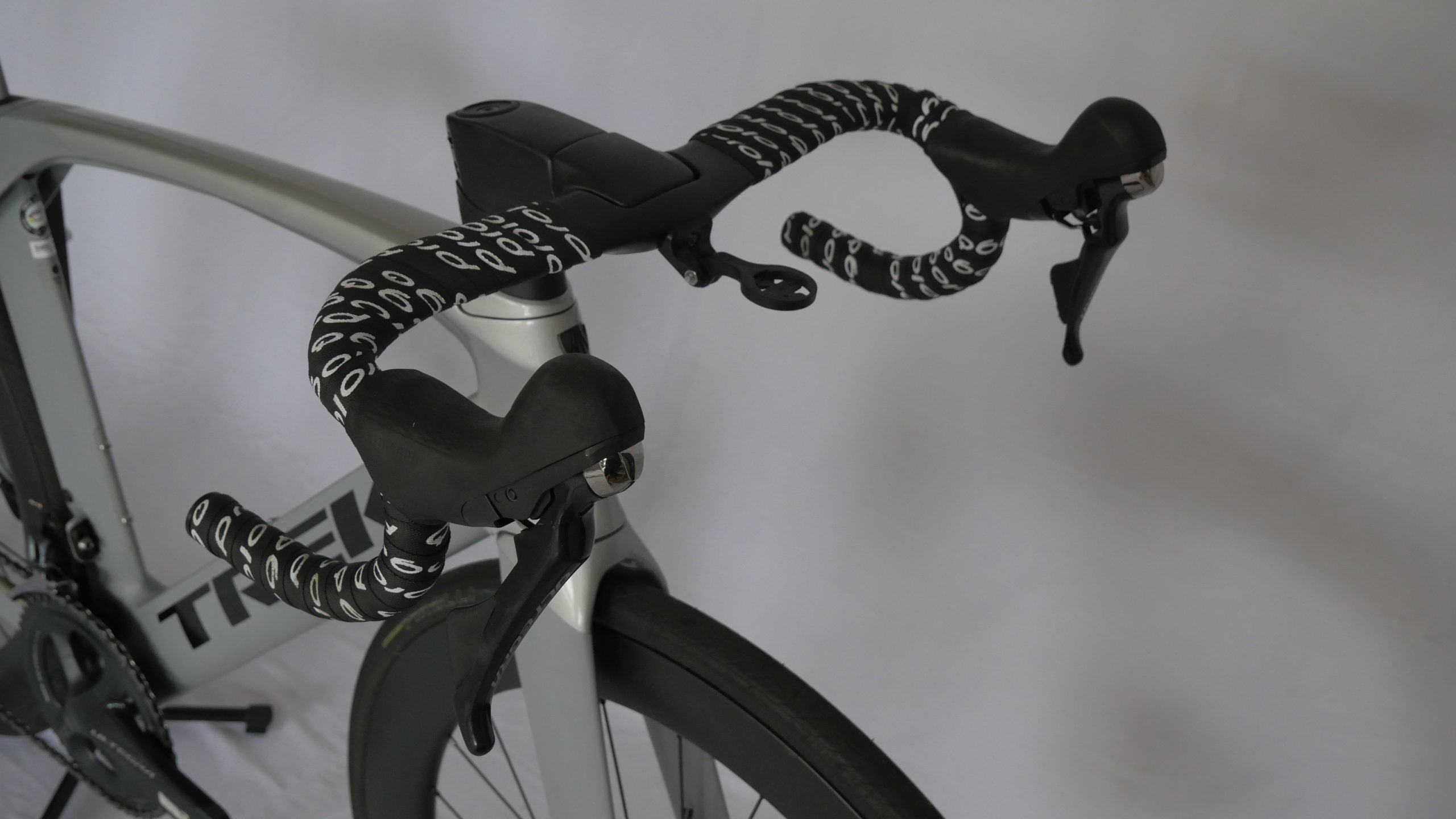 Road Bike Trek Madone SLR 6 Shimano Ultegra Gris