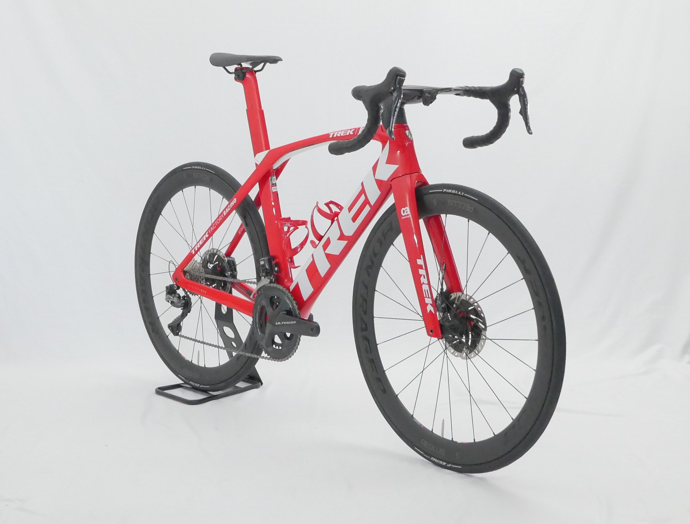 Vélo de route Trek Madone SLR Shimano Ultegra Di2 Red