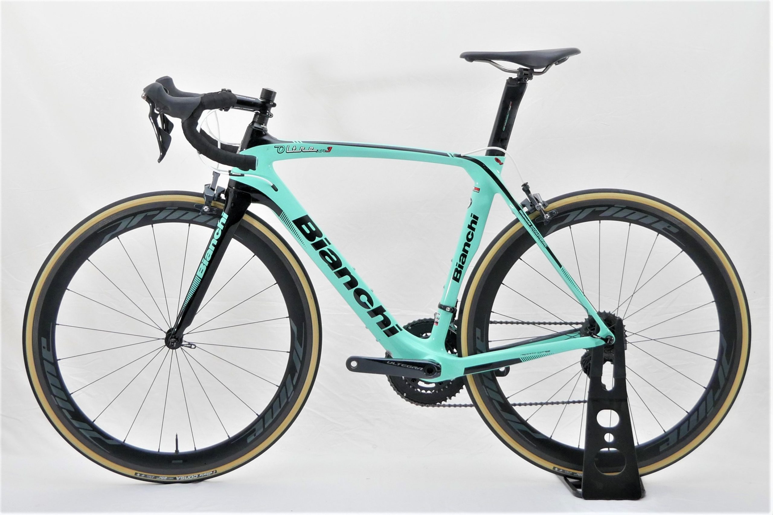 Road Bike Bianchi Oltre XR3 Shimano Ultegra Celeste