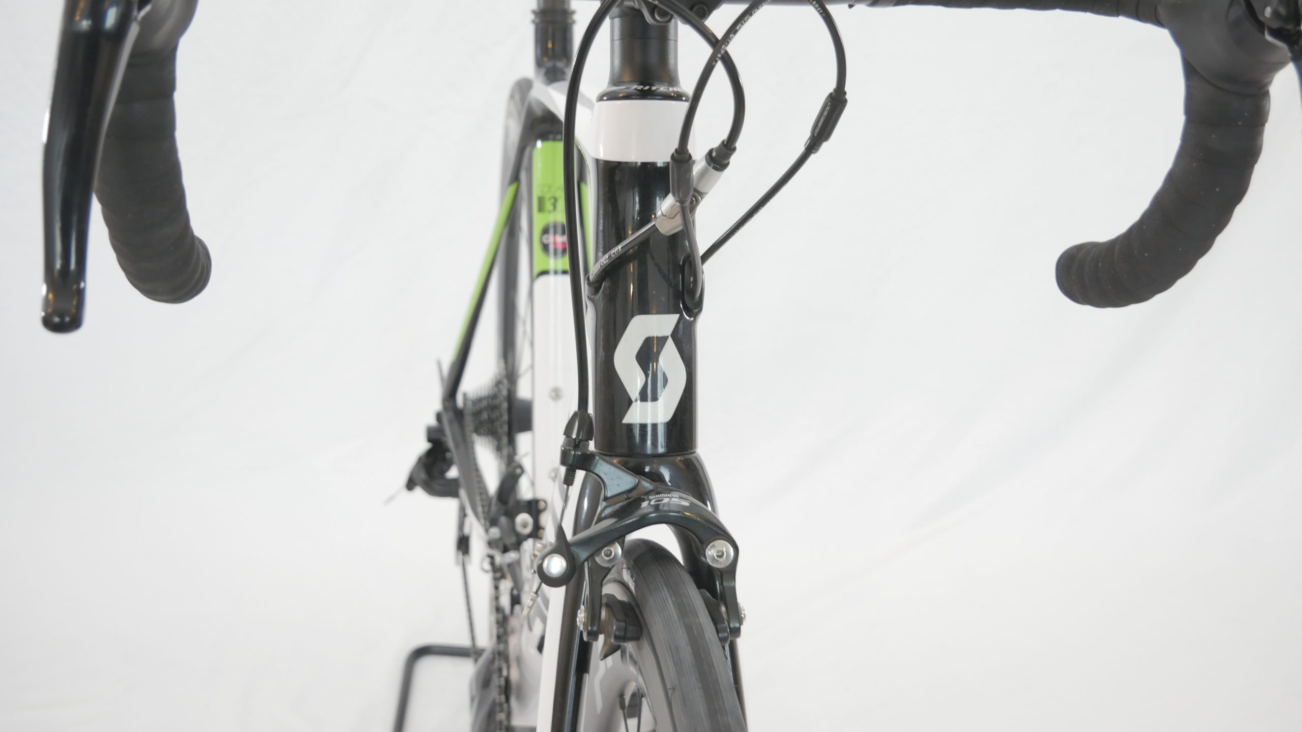 Vélo de route Scott Solace Shimano 105 Blue / Green / White