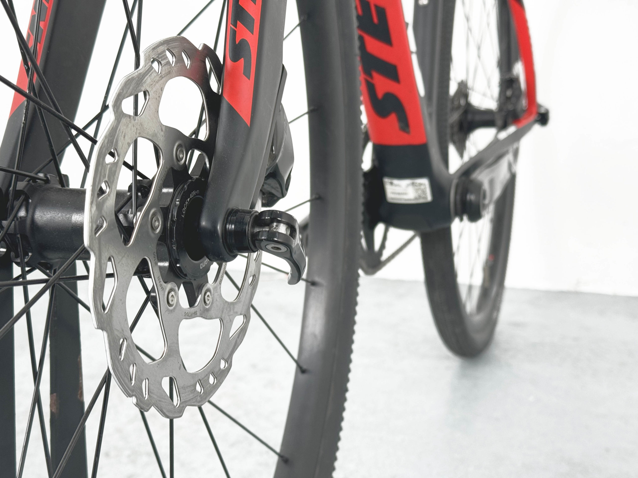 Vélo de gravel Stevens Super Prestige Rival AXS / Roues DT Swiss XRD 522 Black / Red