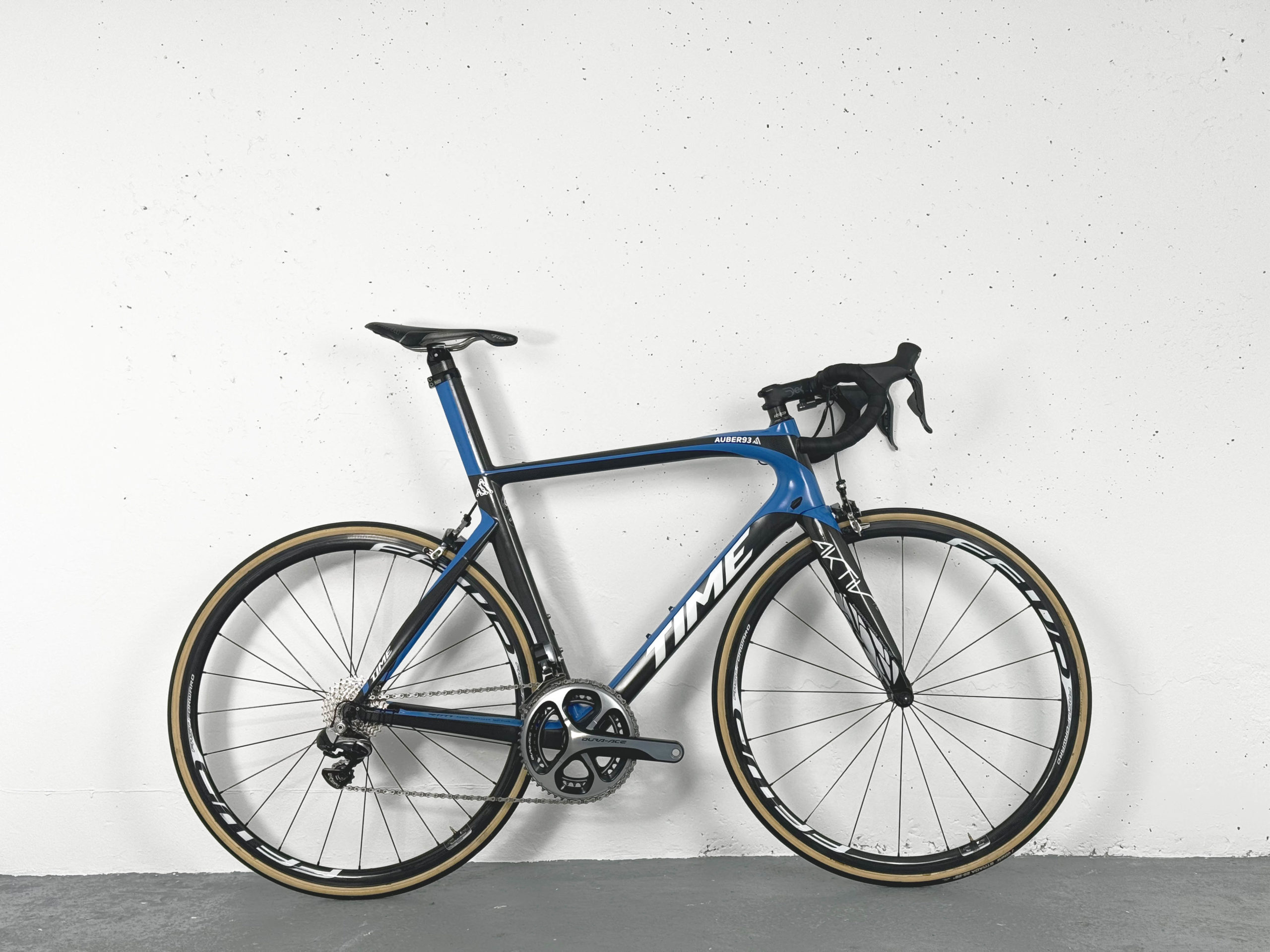Road Bike Time Scylon Shimano Dura-Ace Di2/ Roues Vision Team 35 Noir / Bleu