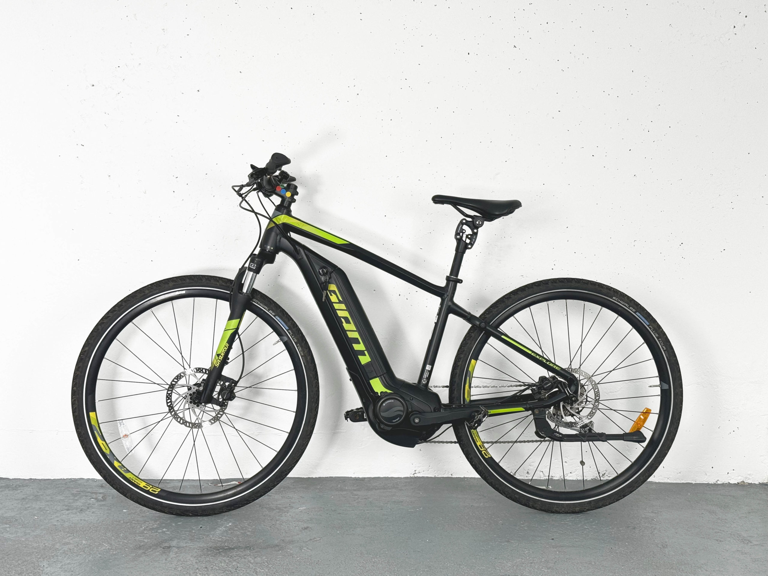 Vélo de ville Vélo électrique Giant Explore E3 + GTS Black / Green